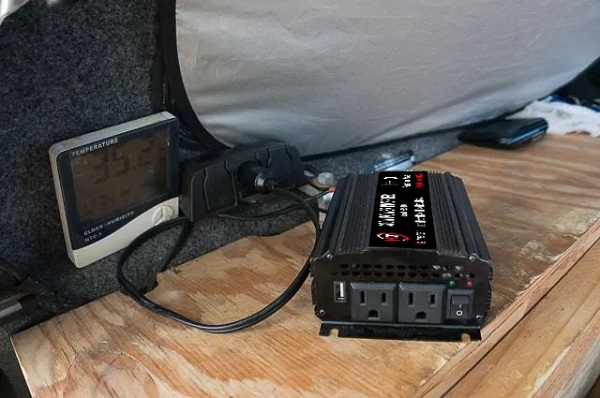 power inverter for truckers